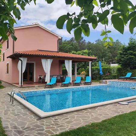 Valmonida Mit Pool By Interhome Vikendica Zminj