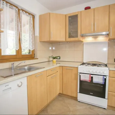 Vikendica Valmonida Mit Pool By Interhome Zminj