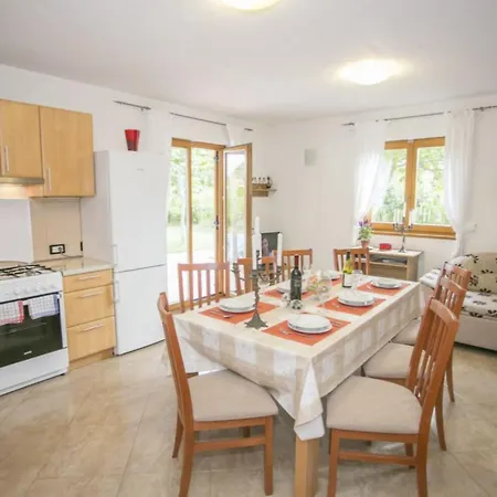 Vikendica Valmonida Mit Pool By Interhome Zminj