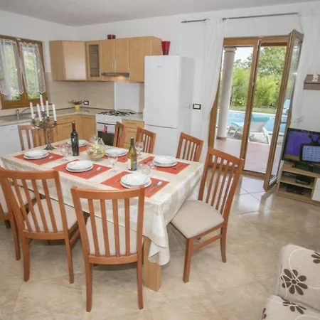 Valmonida Mit Pool By Interhome * Zminj