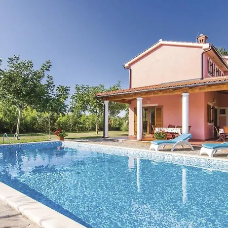 Holiday home Valmonida Mit Pool By Interhome