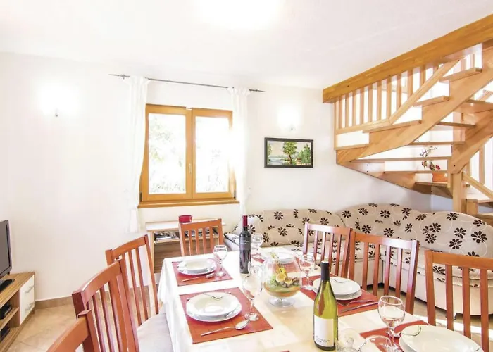 Holiday home Valmonida Mit Pool By Interhome